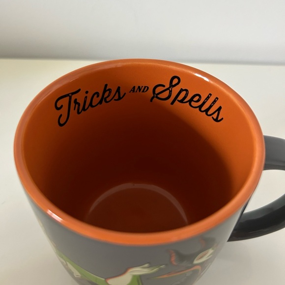 🧡🖤New Disney Villains Ceramic Halloween Mug🖤🧡 - Picture 5 of 13